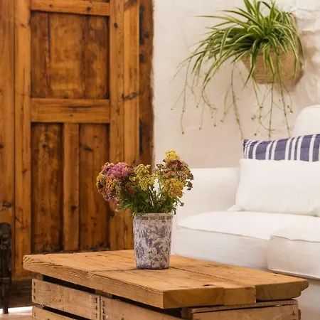 La Casa Del Agua Apartment *
